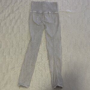 ✨Free People good karma spandex yoga pants - small